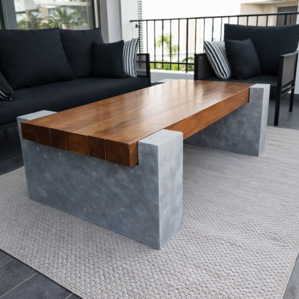 Icona Coffee Table