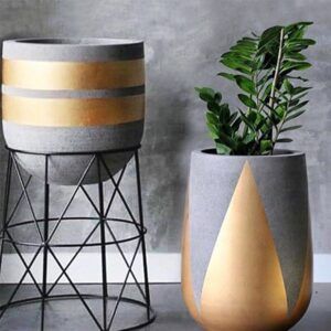 Kavira Planter Pot