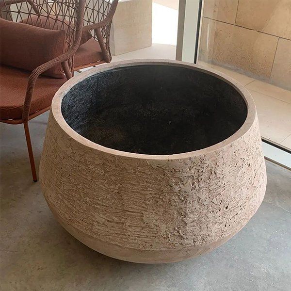 Ovalra Planter Pot