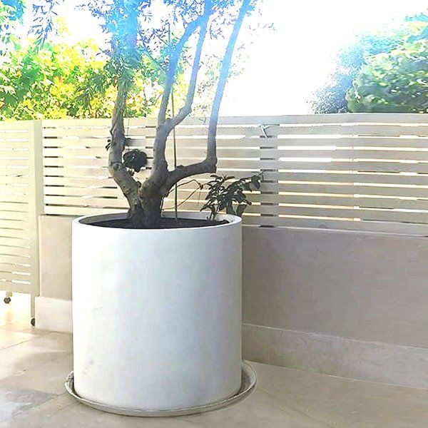 Lantra Planter Pot